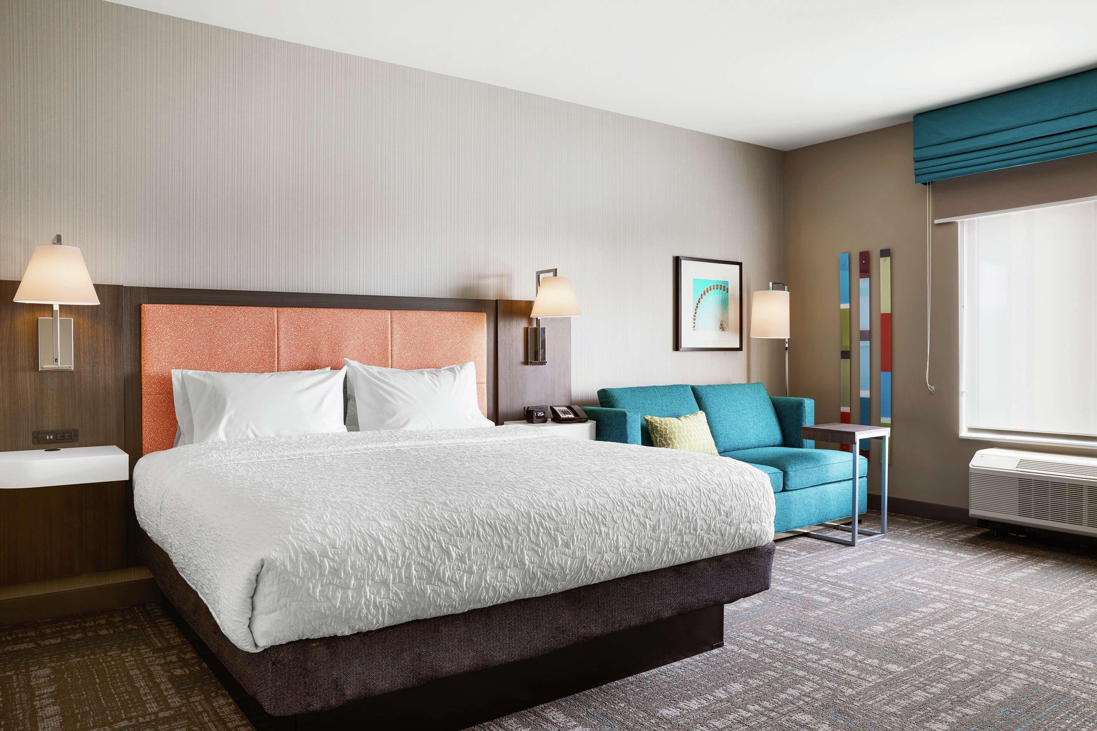 Hampton Inn & Suites Chicago/Уокиган Экстерьер фото