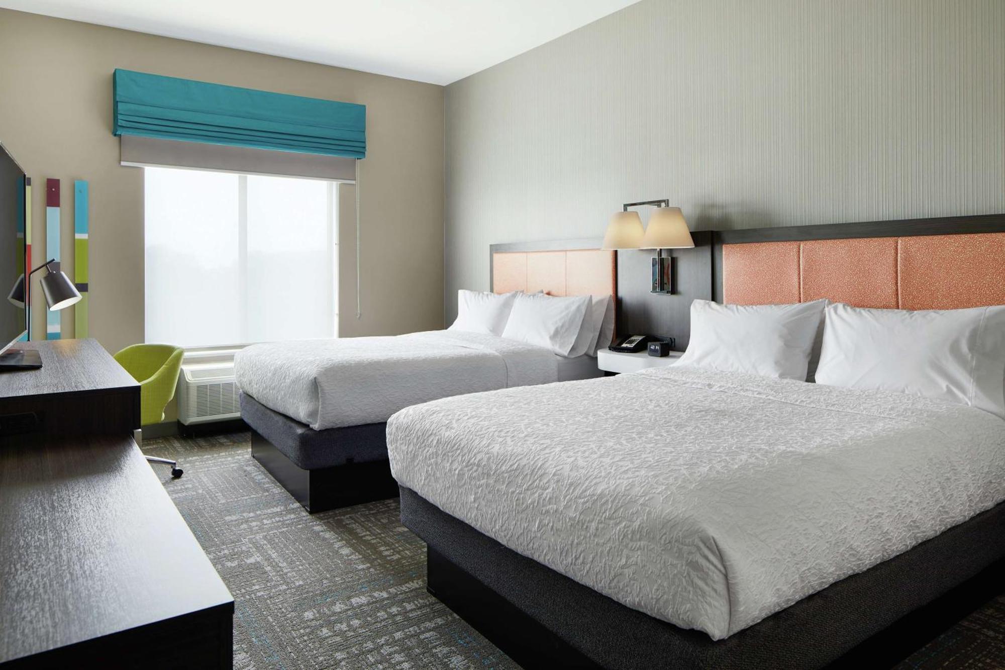 Hampton Inn & Suites Chicago/Уокиган Экстерьер фото