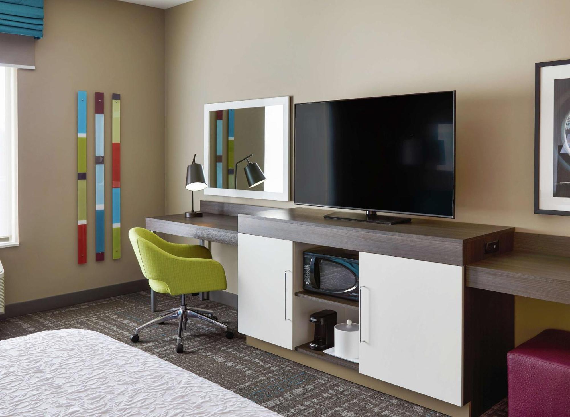 Hampton Inn & Suites Chicago/Уокиган Экстерьер фото